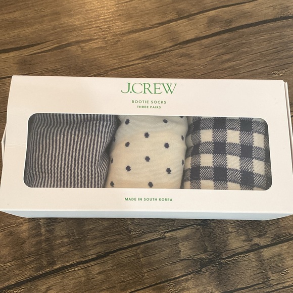 J. Crew Set Of Three Tartan Bootie Socks - Picture 2 of 9